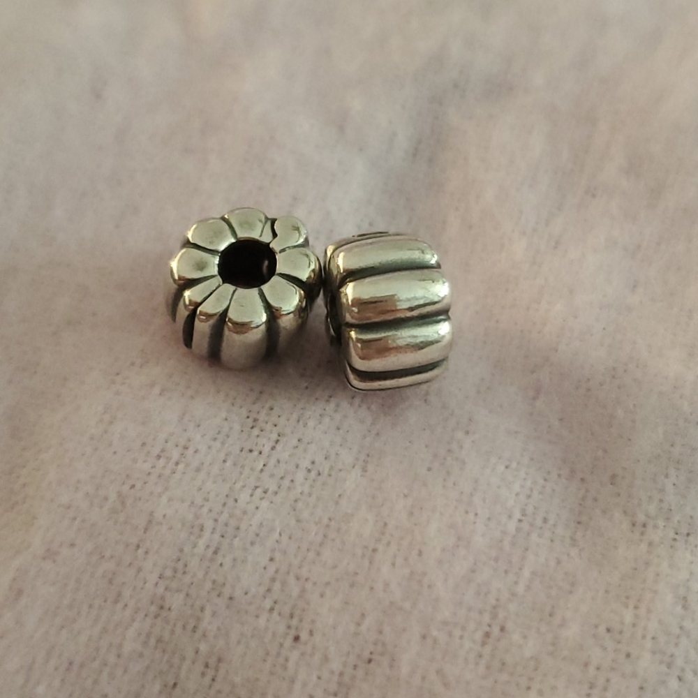Pandora clips